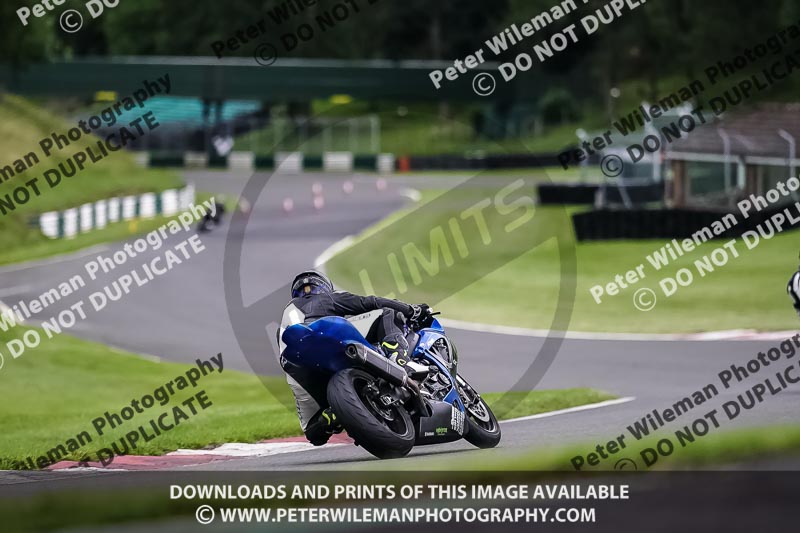 cadwell no limits trackday;cadwell park;cadwell park photographs;cadwell trackday photographs;enduro digital images;event digital images;eventdigitalimages;no limits trackdays;peter wileman photography;racing digital images;trackday digital images;trackday photos